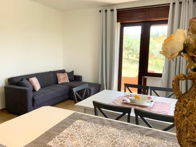 Sa Chiriasa Apartment Monti Bagian luar foto